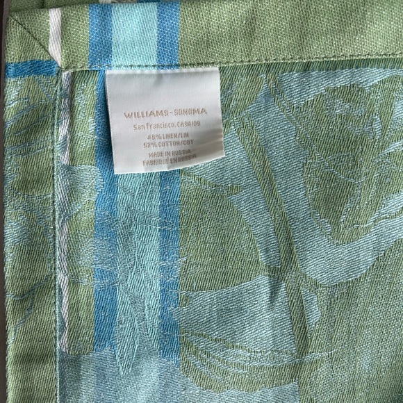 WILLIAM SONOMA spring butterfly jacquard table runner - Picture 5 of 10